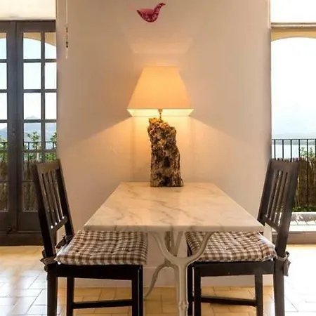 Apartamento Calvi Sleeps 2 Wifi Calvi (Corsica)
